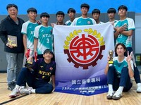 114 學年度高中男子足球聯賽決賽圖片